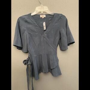 NWT! Women's LOFT Chambray Wrap‎ Short Flutter Sleeved Top Belt Sz XS